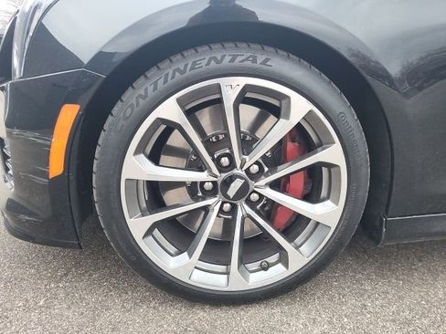 Used 2017 Cadillac ATS V w/ Luxury Package image 15