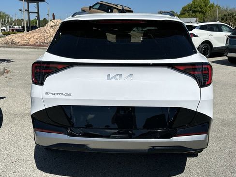 New 2026 Kia Sportage SX image 6
