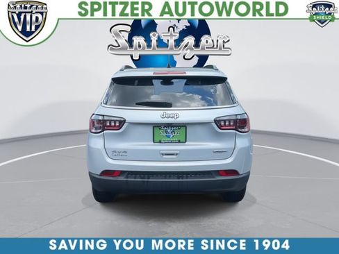 Used 2025 Jeep Compass Latitude AWD/4WD image 8
