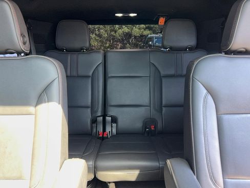 Used 2021 Chevrolet Tahoe RST w/ Luxury Package RWD image 27