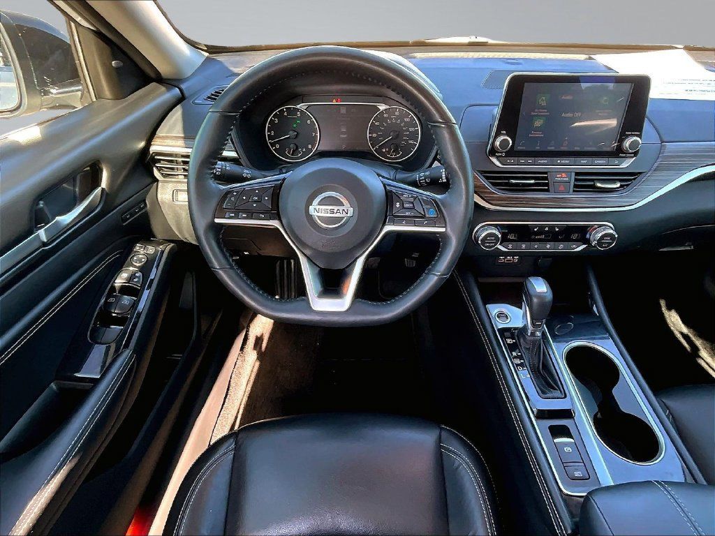 Used 2020 Nissan Altima 2.5 Platinum AWD/4WD image 10