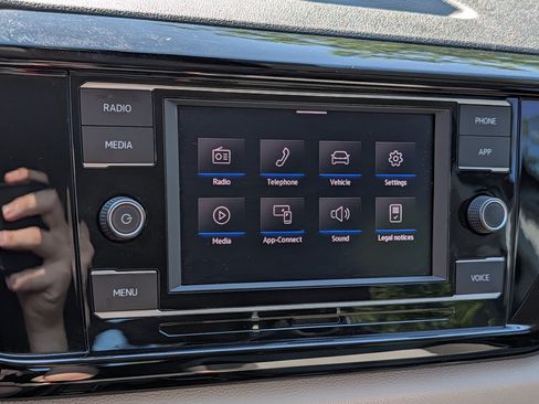 Certified 2024 Volkswagen Taos S FWD image 22