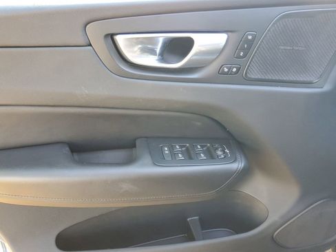Certified 2023 Volvo XC60 B5 Plus w/ Protection Package Premier FWD image 18