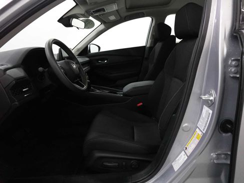 Certified 2023 Honda Accord EX image 12