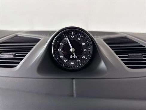 New 2025 Porsche Cayenne Coupe image 29