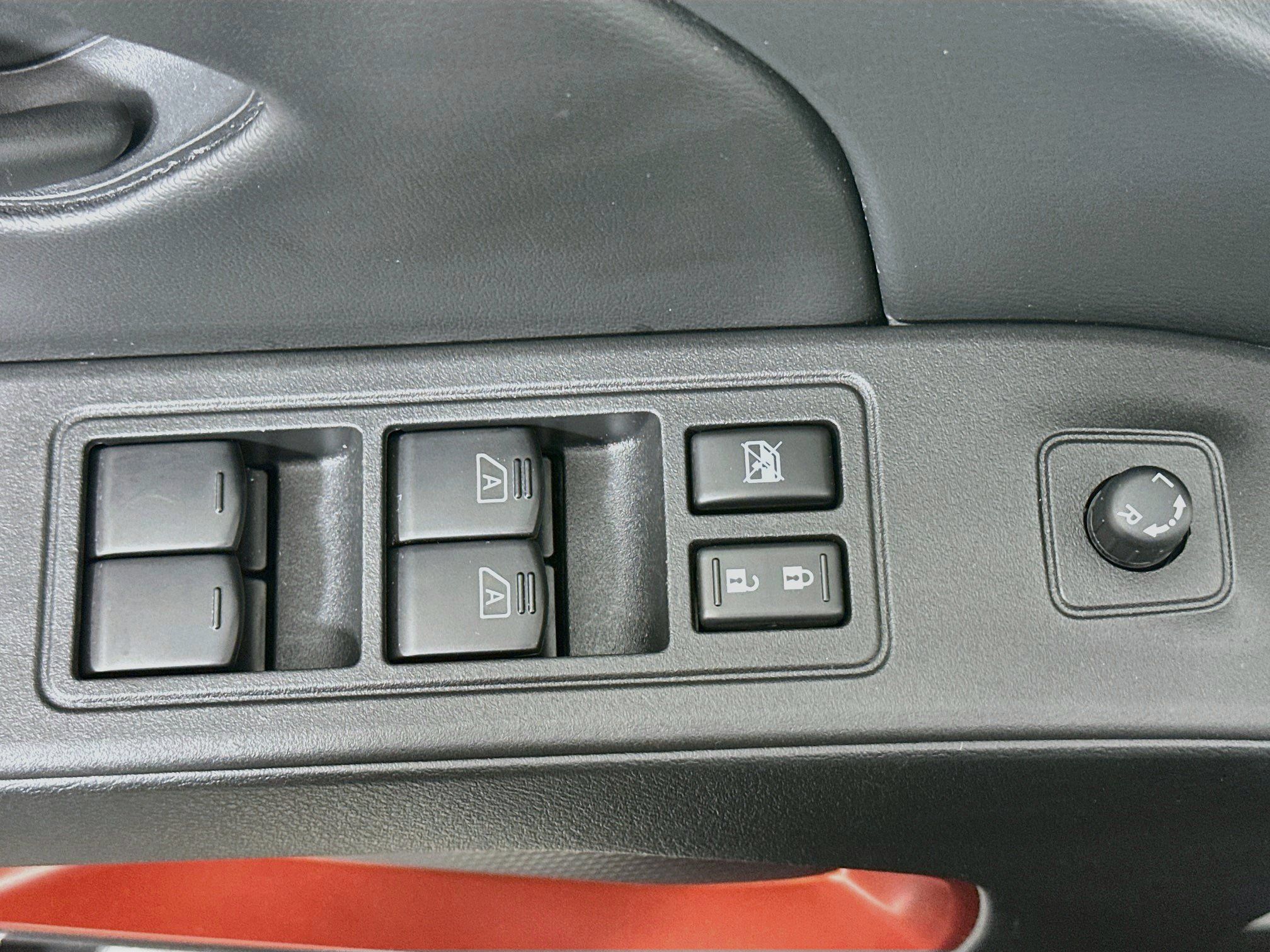 Used 2026 Nissan Frontier PRO-4X AWD/4WD image 15