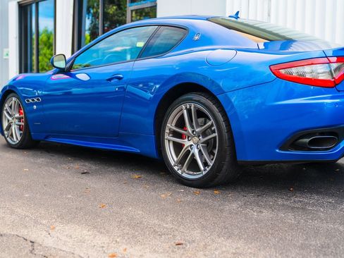 Used 2017 Maserati GranTurismo MC Centennial RWD image 6