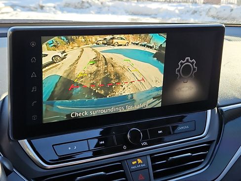 Certified 2024 Nissan Altima 2.5 SR w/ SR Premium Package image 19