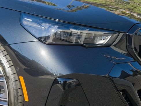 New 2026 BMW 530i image 8