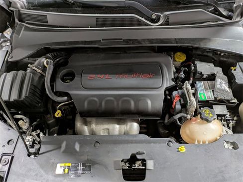 Used 2018 Jeep Compass Latitude w/ Popular Equipment Group image 29