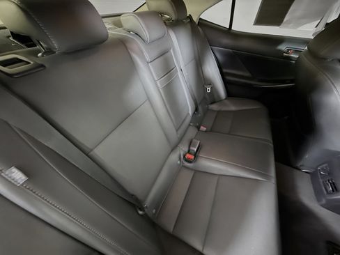 Used 2020 Lexus IS 300 w/ Accessory Package RWD image 33