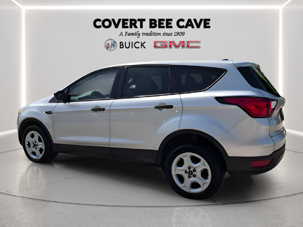 Used 2019 Ford Escape S FWD image 6
