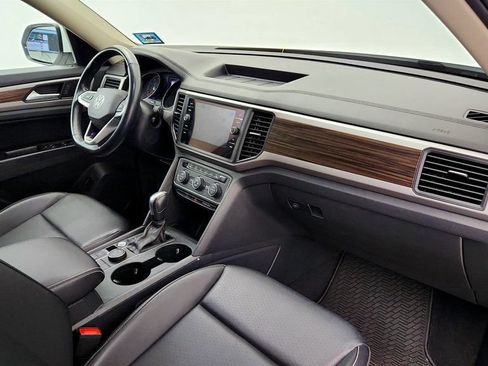 Used 2021 Volkswagen Atlas SE w/ Panoramic Sunroof Package AWD/4WD image 26
