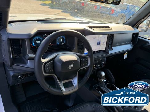 New 2025 Ford Bronco Badlands AWD/4WD image 13