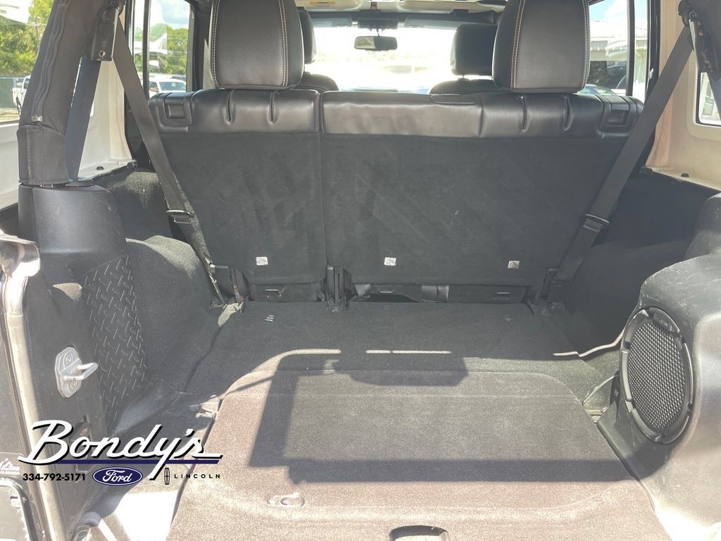 Used 2013 Jeep Wrangler Unlimited Sport AWD/4WD image 14