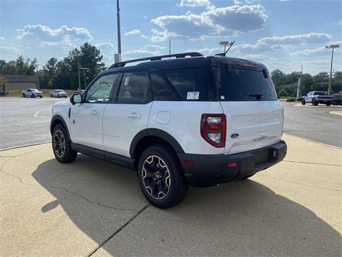 New 2025 Ford Bronco Sport Outer Banks w/ Outer Banks Tech Package+ image 4