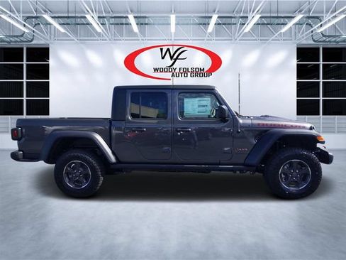 Used 2023 Jeep Gladiator Rubicon w/ Trailer Tow Package AWD/4WD image 4