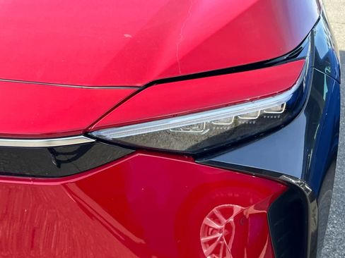 Used 2023 Toyota bZ4X Limited image 11