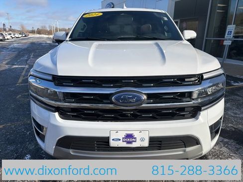 Used 2024 Ford Expedition Max Limited image 2