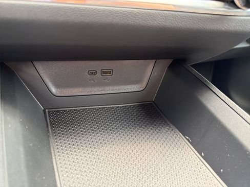 New 2026 Chevrolet Equinox LT w/ Safety and Technology Package FWD image 27