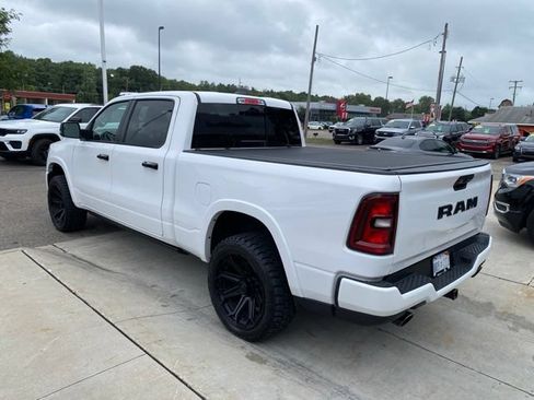 Used 2025 RAM 1500 Laramie w/ Night Edition AWD/4WD image 6