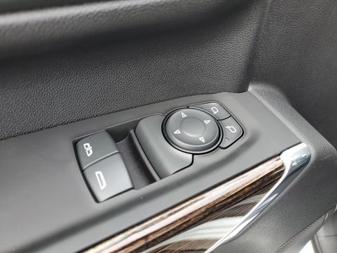 Used 2024 GMC Sierra 2500 SLE w/ SLE Convenience Package image 22