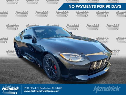 Used 2024 Nissan Z Performance w/ Floor Mat Package RWD image 1