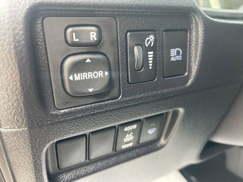 Used 2023 Toyota 4Runner SR5 Premium w/ Moonroof Package image 15