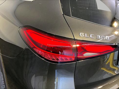 New 2026 Mercedes-Benz GLC 300 4MATIC image 5