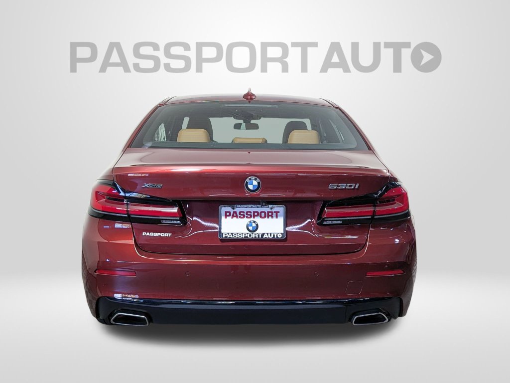 Certified 2023 BMW 530i xDrive w/ Premium Package AWD/4WD image 5