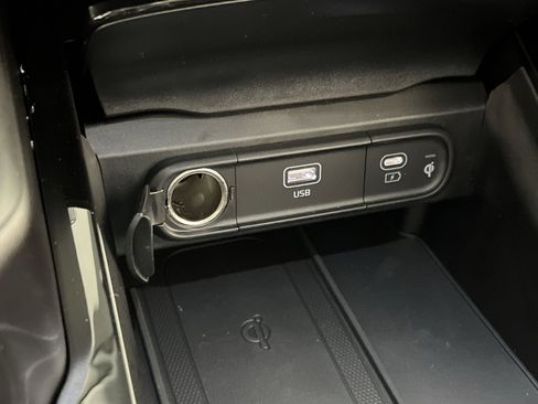 New 2025 Kia Telluride S image 35