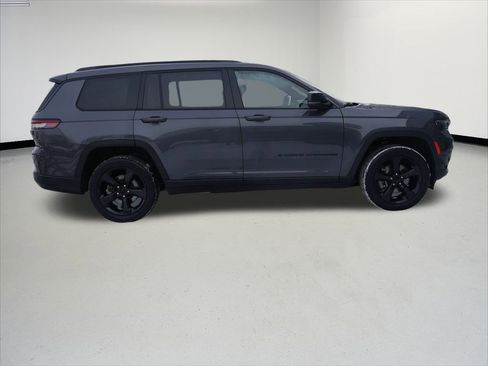 Used 2023 Jeep Grand Cherokee L Altitude image 6