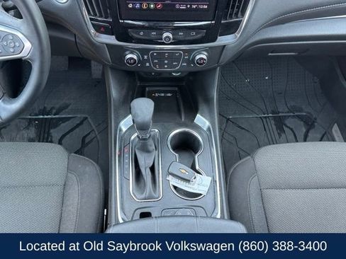 Used 2023 Chevrolet Traverse LT w/ Midnight/Sport Edition AWD/4WD image 17