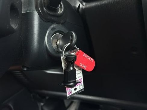 Used 2006 Jeep Wrangler Unlimited AWD/4WD image 28