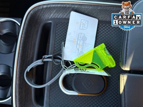 Used 2022 Rivian R1S Launch Edition image 32