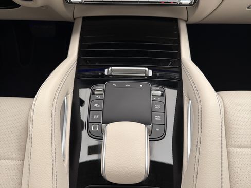 Used 2026 Mercedes-Benz GLE 350 4MATIC image 25
