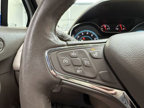 Used 2016 Chevrolet Cruze Premier FWD image 10