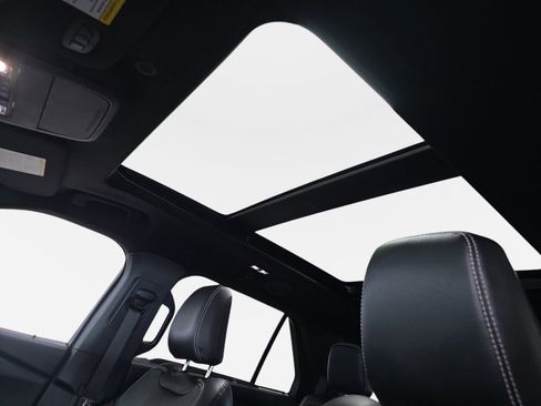 Used 2023 Ford Explorer ST w/ Equipment Group 401A image 29