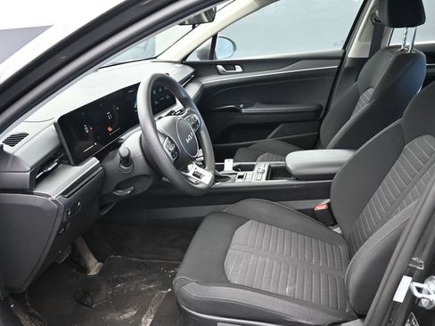 Used 2025 Kia K5 LXS FWD image 15