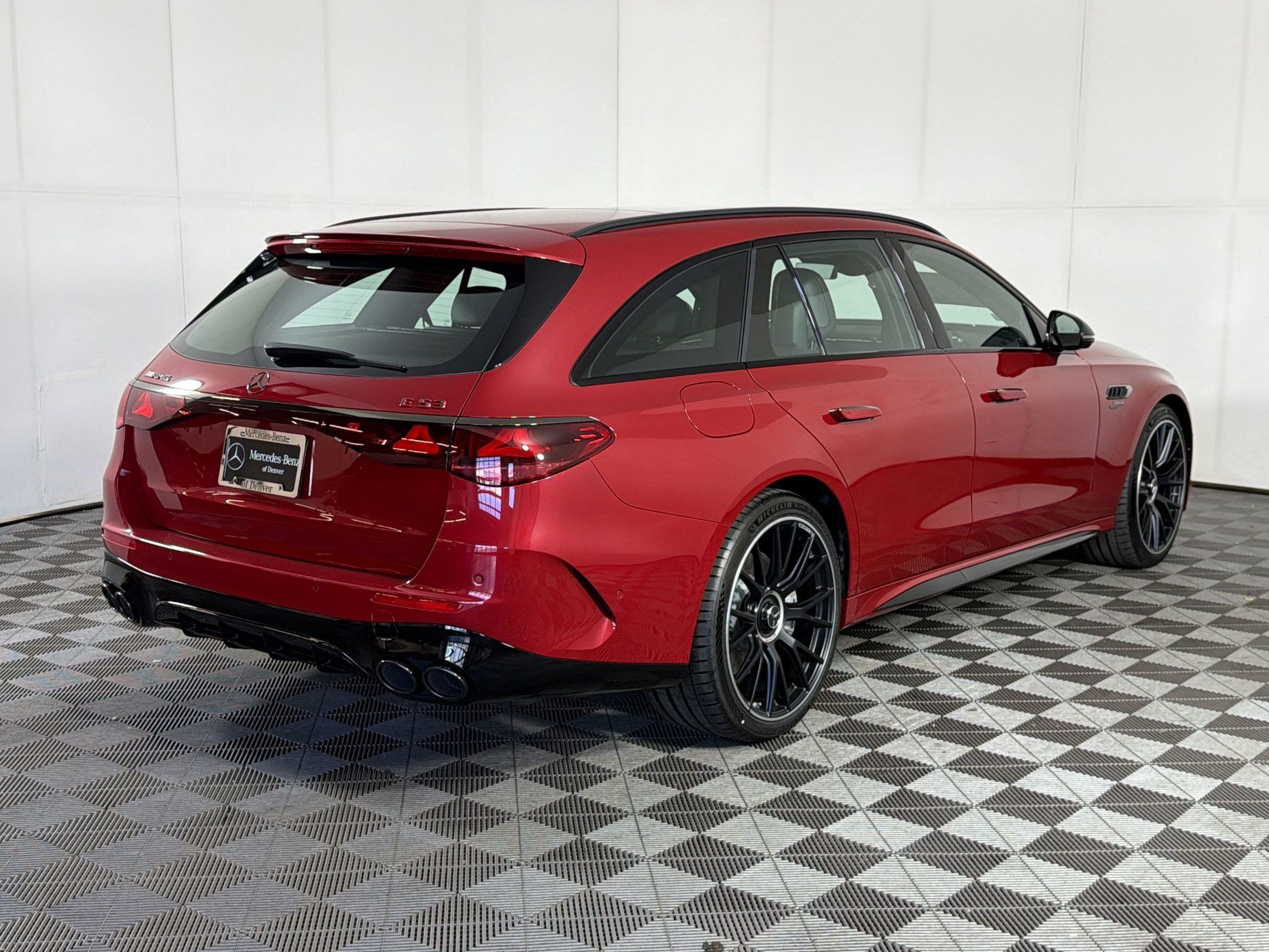New 2026 Mercedes-Benz E 53 AMG e 4MATIC Wagon image 9