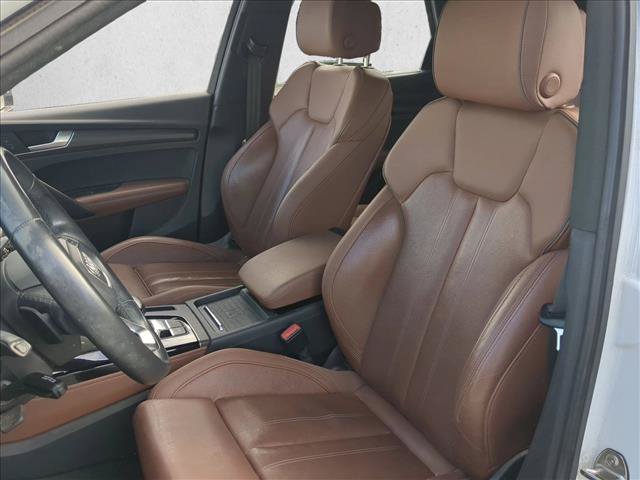 Used 2021 Audi Q5 2.0T Premium Plus w/ Premium Plus Package AWD/4WD image 16