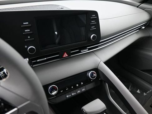 Used 2026 Hyundai Elantra Sport w/ Cargo Package FWD image 20