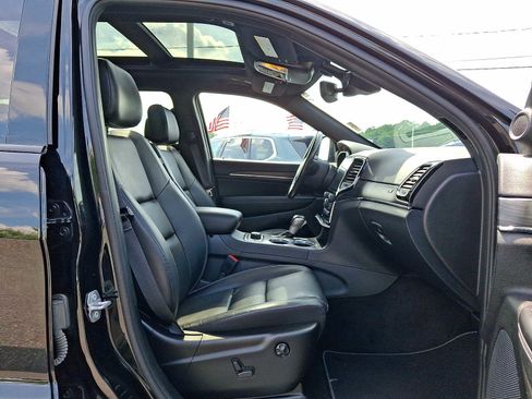 Used 2021 Jeep Grand Cherokee Limited w/ Quick Order Package 28K 80th AWD/4WD image 15