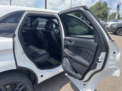 Certified 2022 Ford Edge ST w/ Equipment Group 401A AWD/4WD image 29