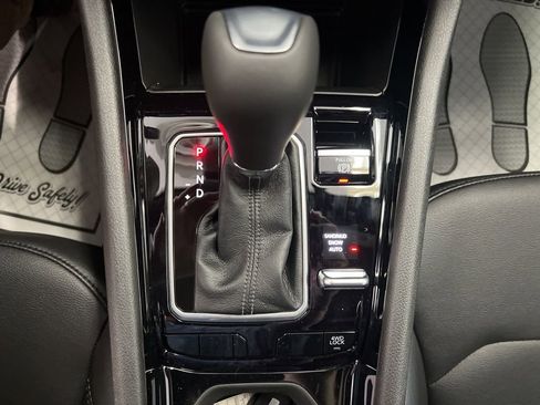 New 2026 Jeep Compass Limited image 15