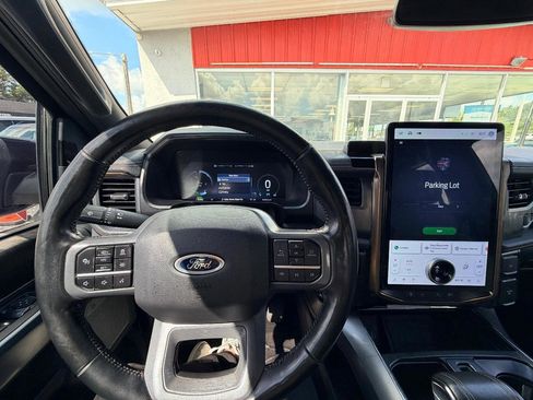 Used 2022 Ford F150 Lightning Lariat AWD/4WD image 16