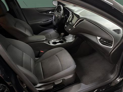 Used 2020 Chevrolet Malibu RS FWD image 15