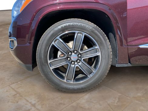 Used 2017 GMC Acadia Denali w/ Technology Package image 31