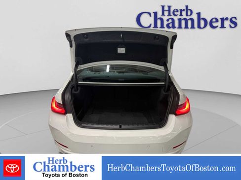 Used 2025 BMW 330i xDrive Sedan AWD/4WD image 4