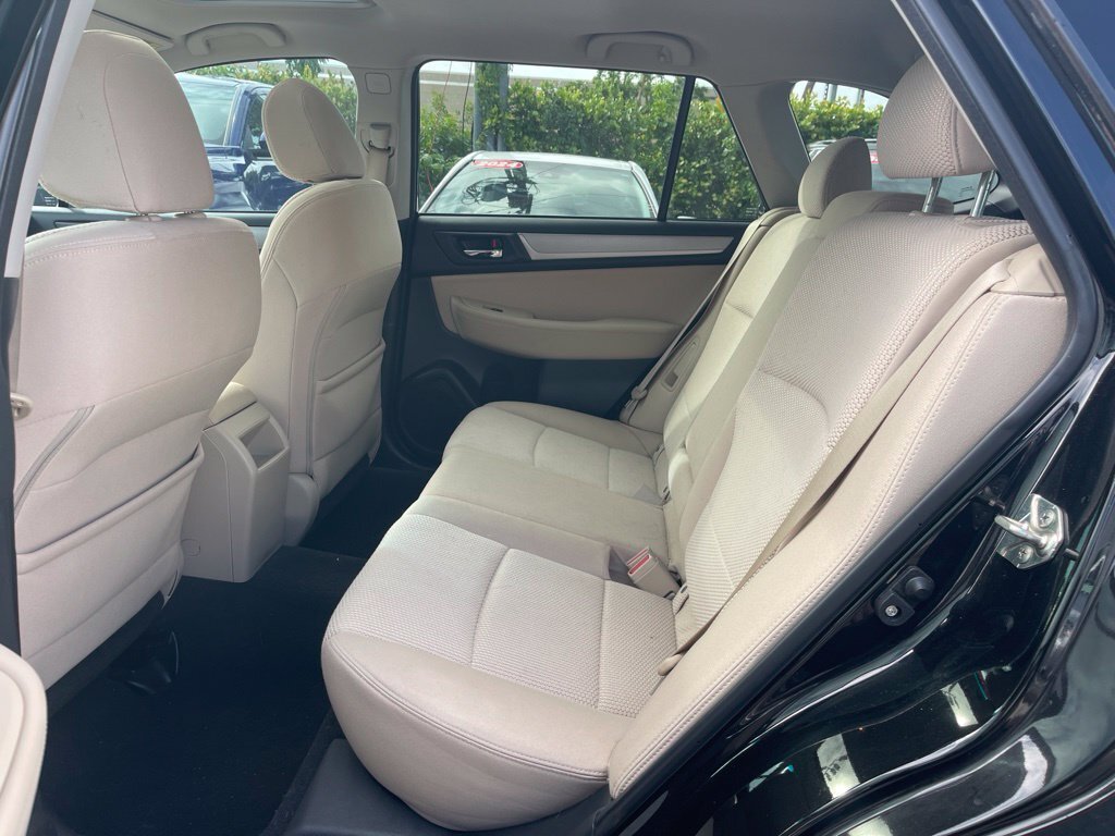 Used 2017 Subaru Outback 2.5i Premium AWD/4WD image 12
